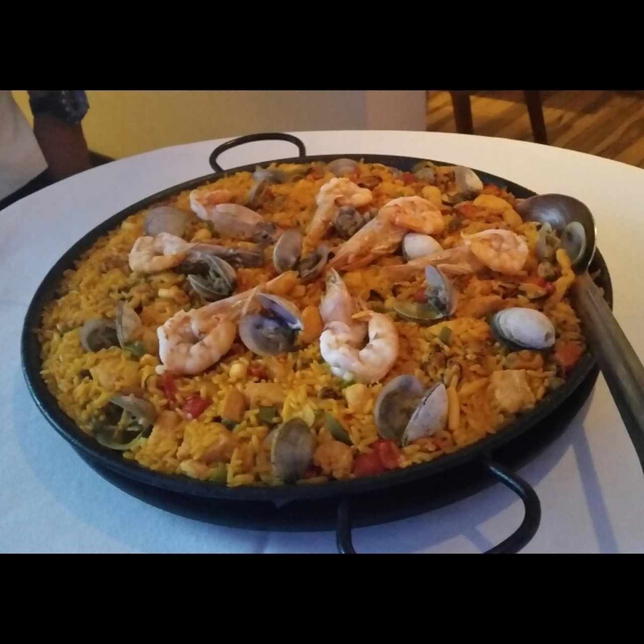 PAella Mixta "La Fragata"