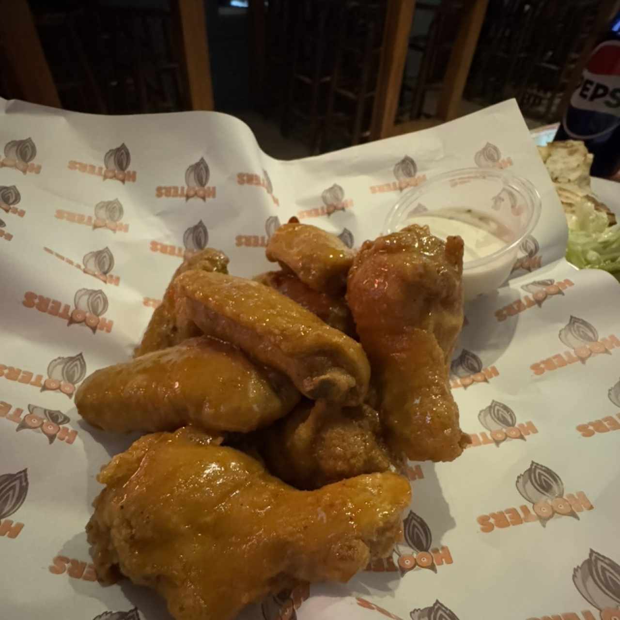 ORIGINAL HOOTERS STYLE WINGS