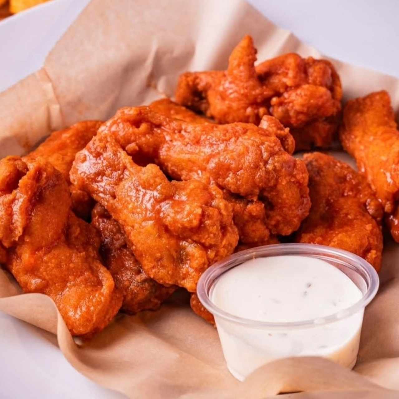 ORIGINAL HOOTERS STYLE WINGS