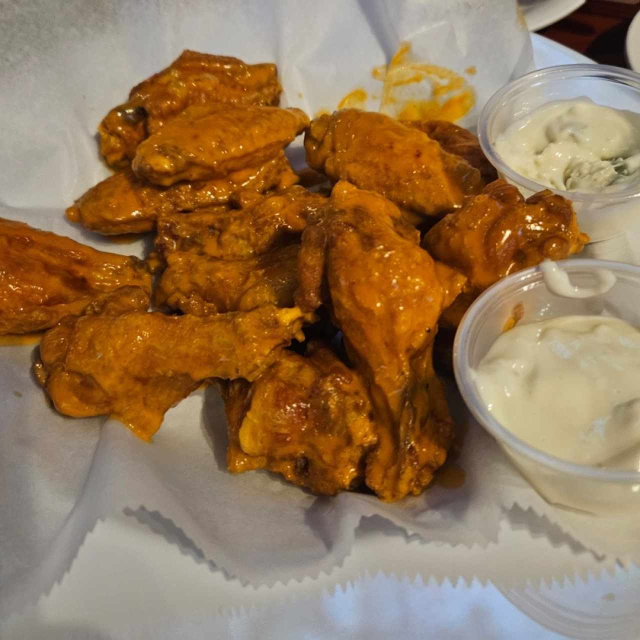 ORIGINAL HOOTERS STYLE WINGS