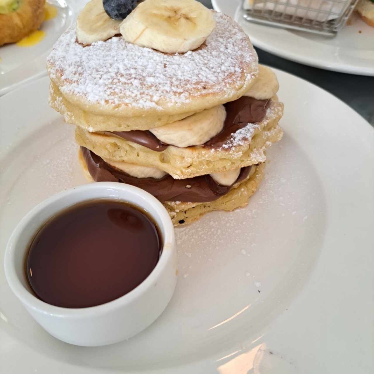 Pancakes Tradicionales con Nutella y banana