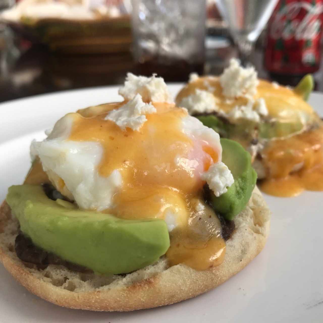 Guey Benedicts (brunch mexicano)