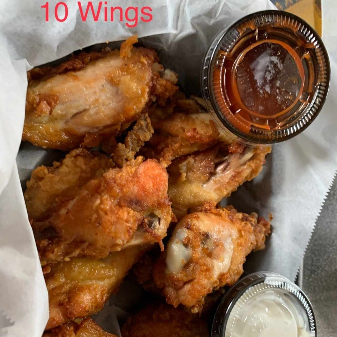 10 Wings with Sweet Chilli Sauce & Garlic Parmesan Sauce