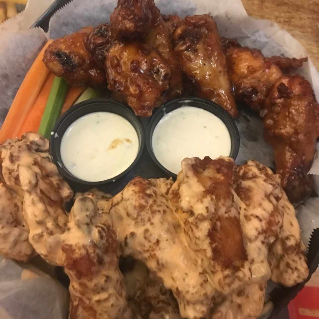 Wings Creamy Buffalo y Oriental