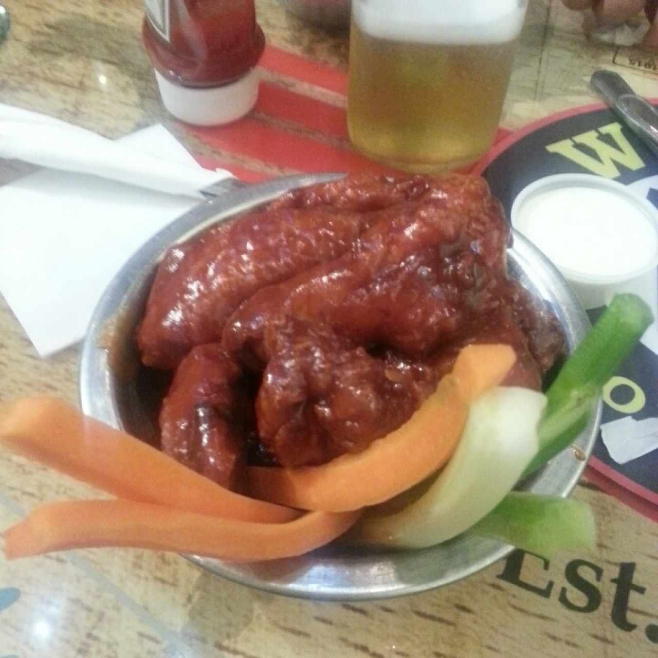 Wings BBQ Picantes también