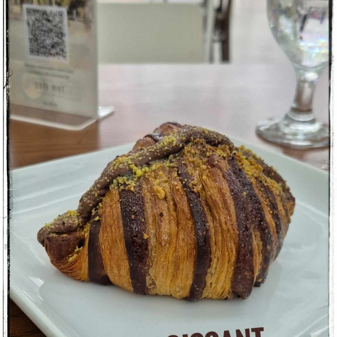 Dulce & Salado - Croissant de Chocolate