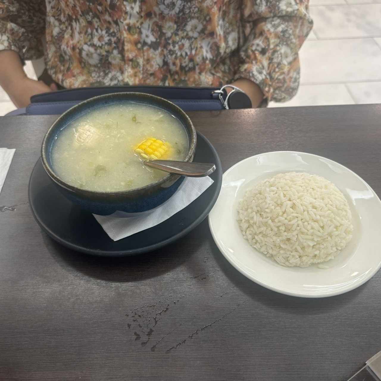 Sancocho con arroz blanco