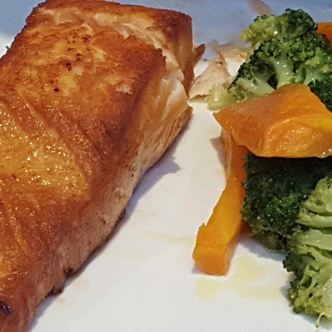 Salmón a la Plancha