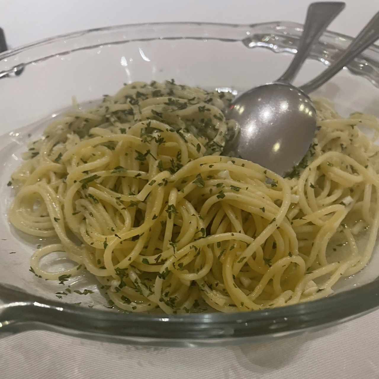 Spaghetti al oleo (acompañamiento)