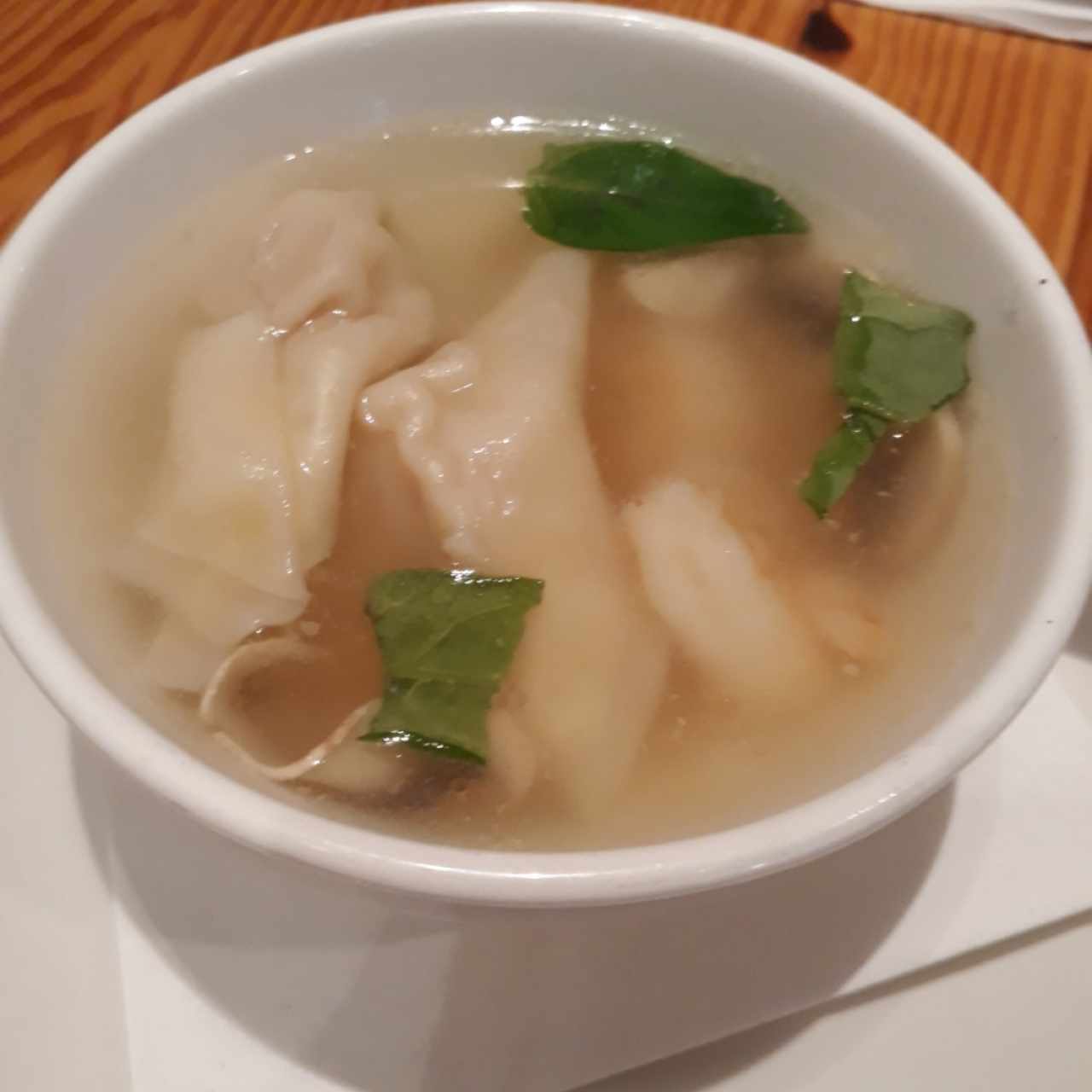 Sopa de Wan Ton