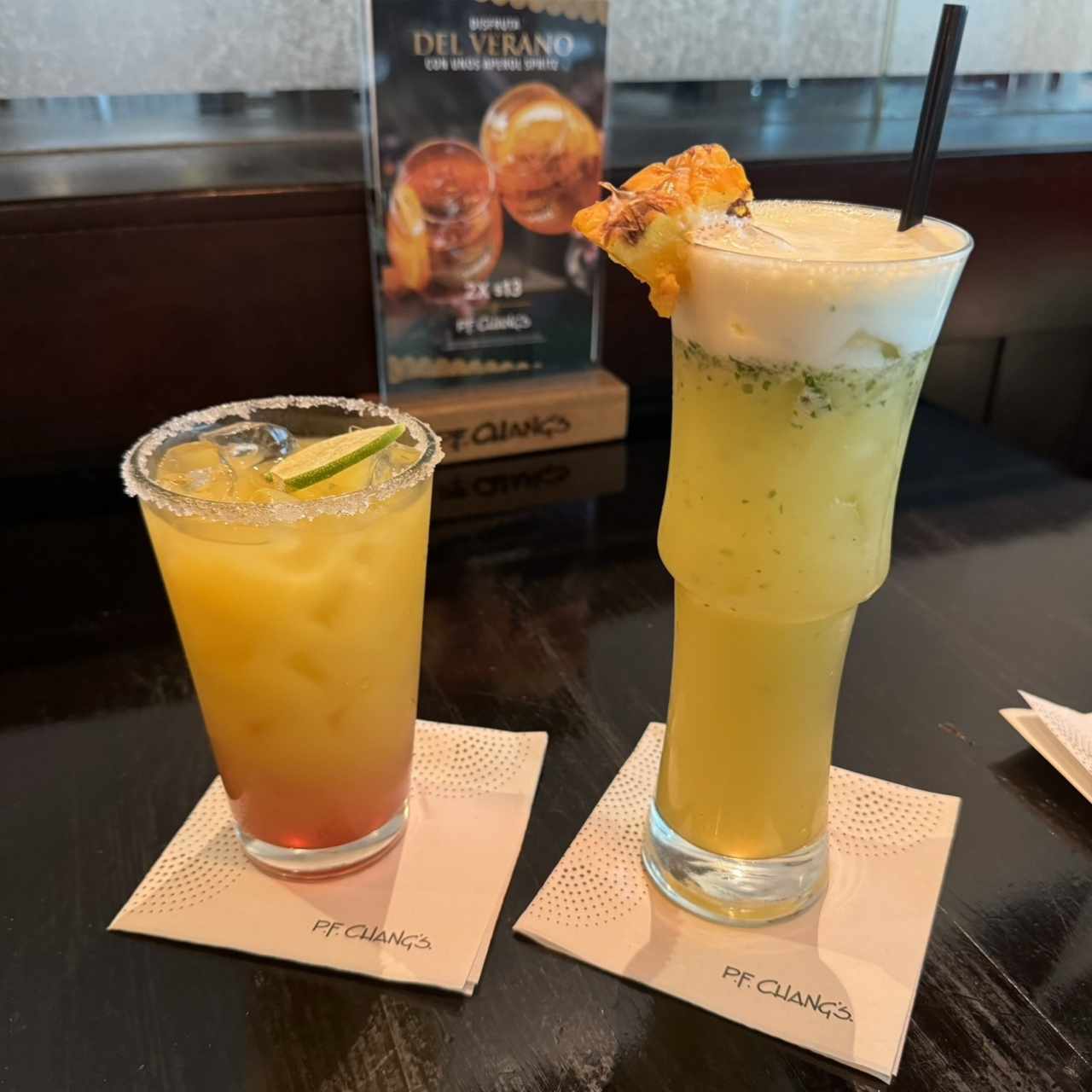 Shanghai Sunrisa y Pineapple Cooler Mocktails