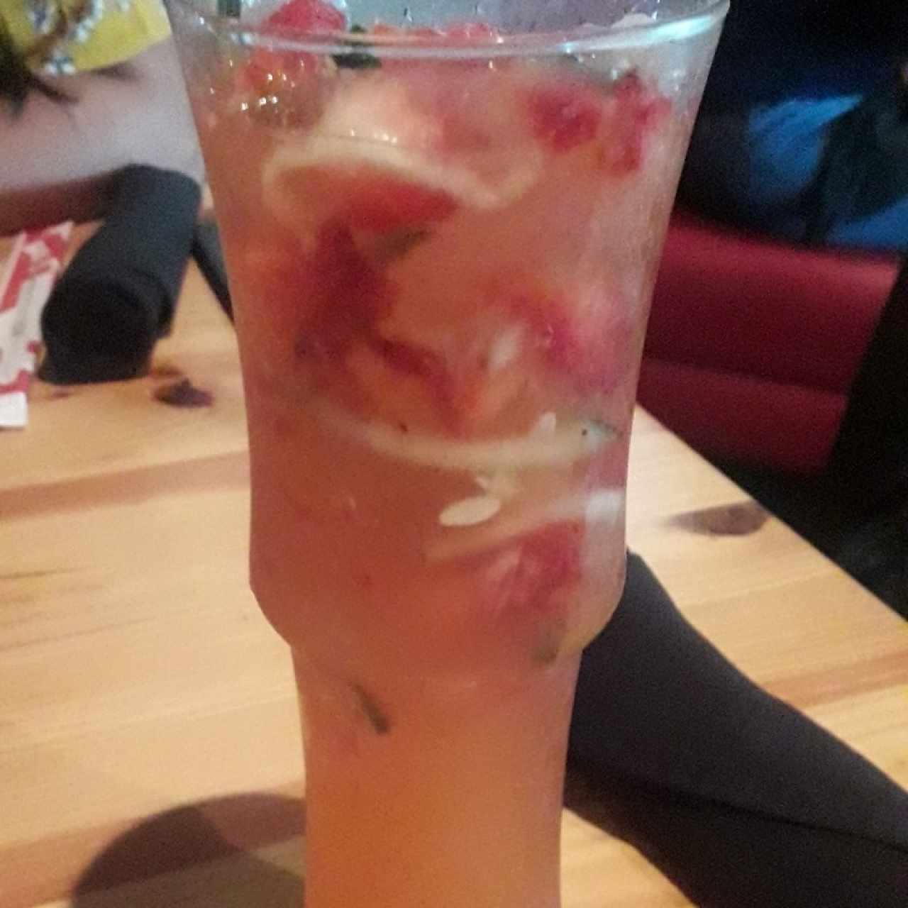 limonada con fresa y pepino