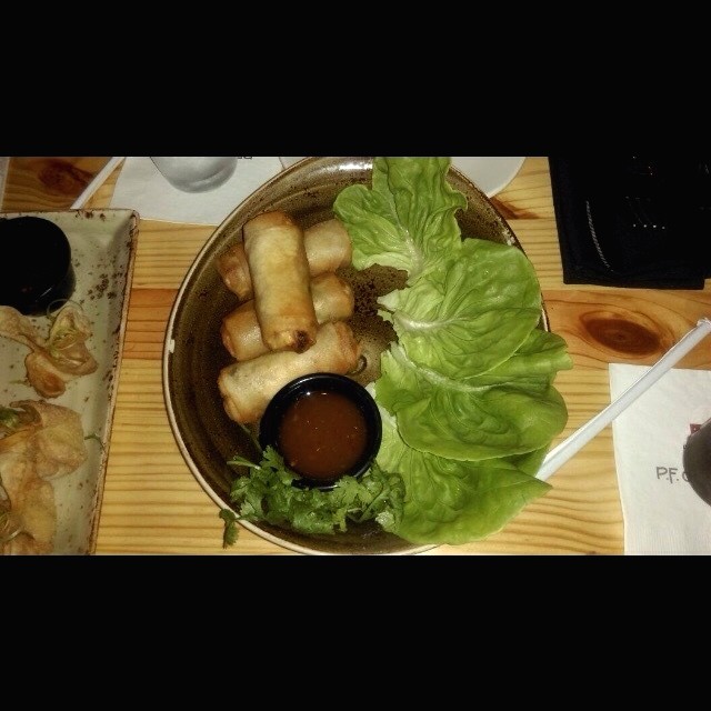 Spring rolls 