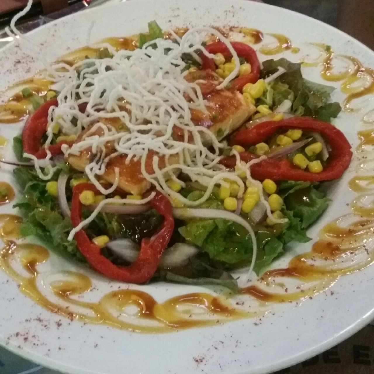 Ensalada daidai de salmón