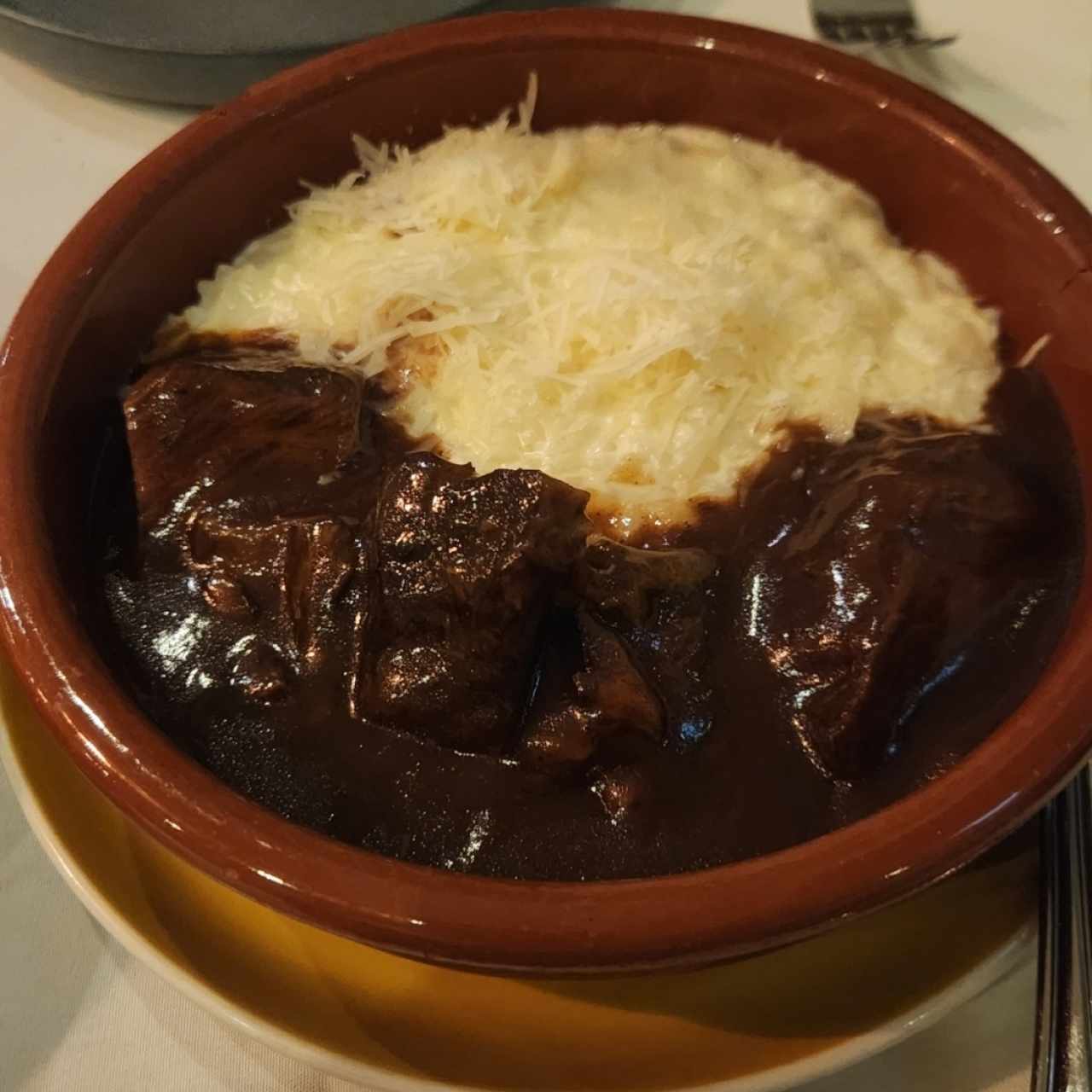 Short Ribs, salsa de Malta y Risotto Parmesano