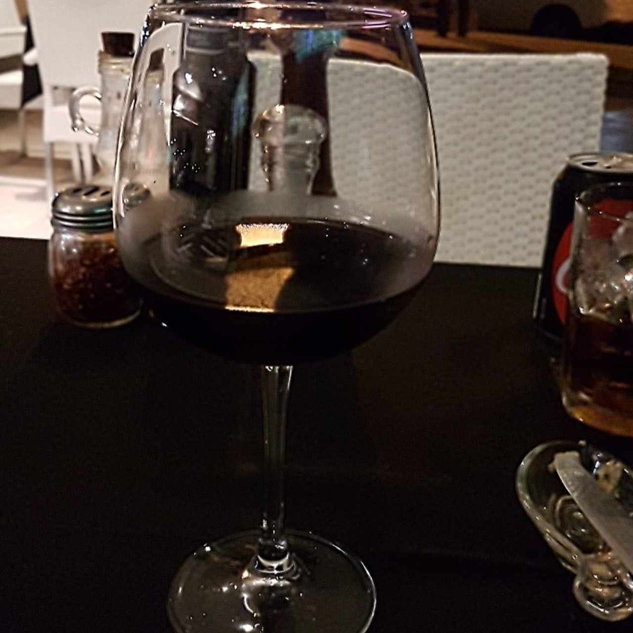 vino de la casa..muy bueno