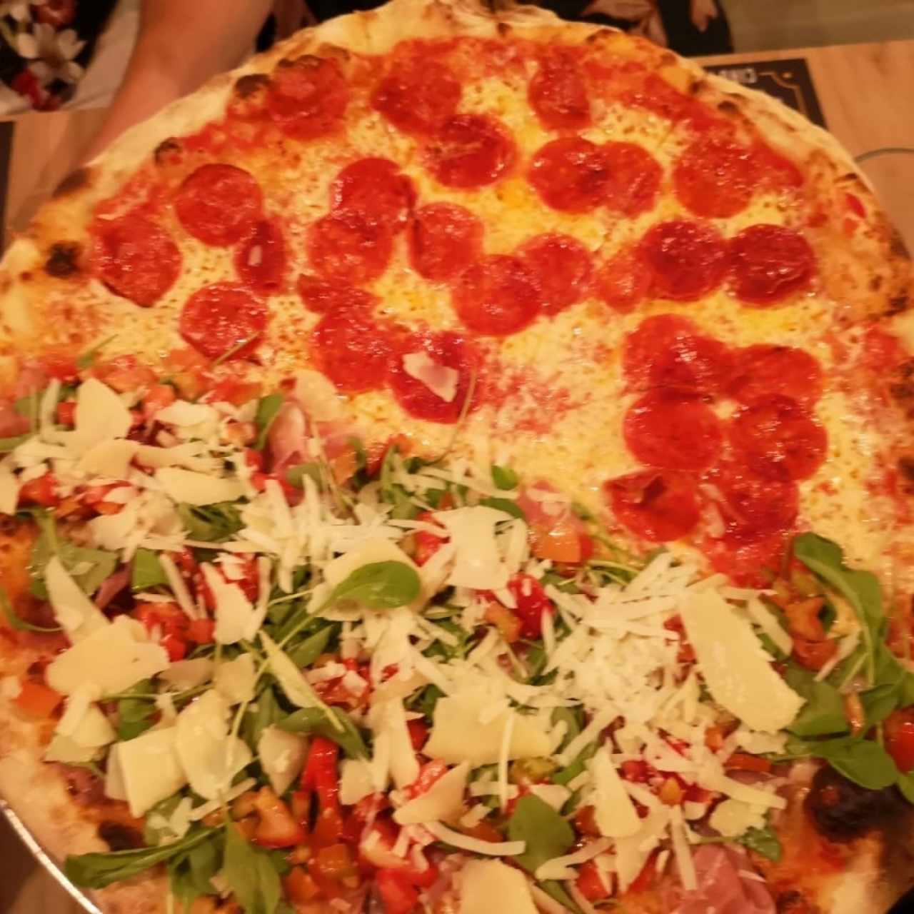 Pizza Combinada Emilia 
