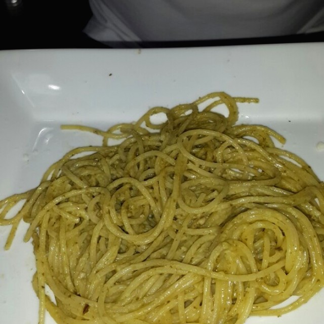 Spaghetti al pesto