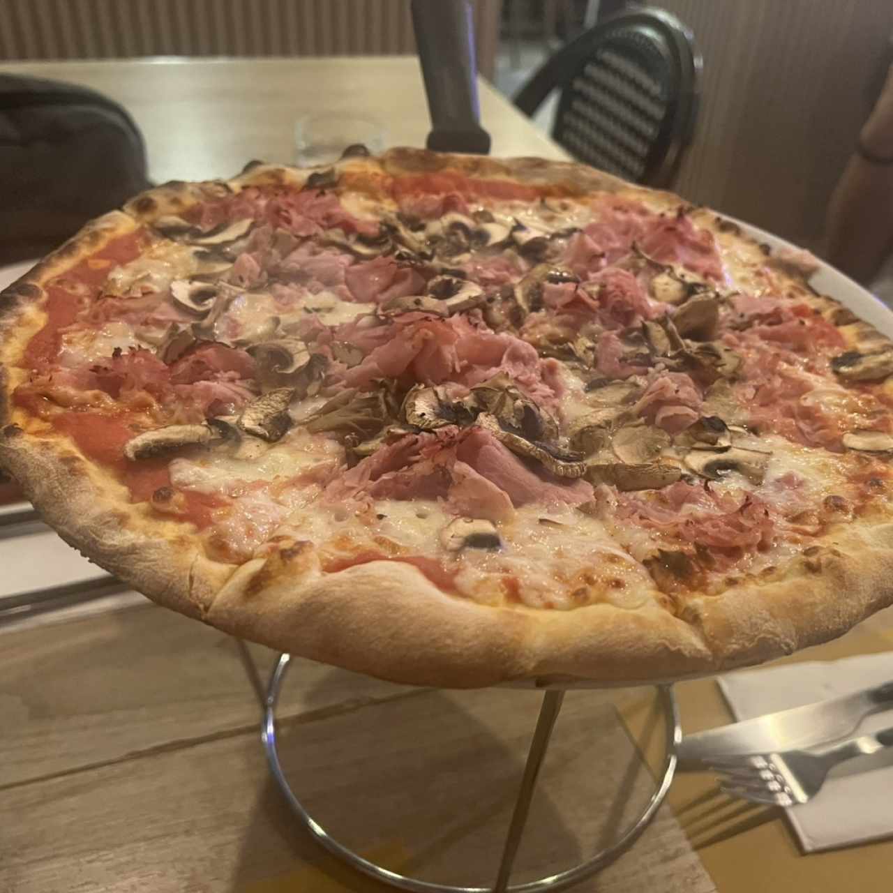 Pizza - Prosciutto E Funghi