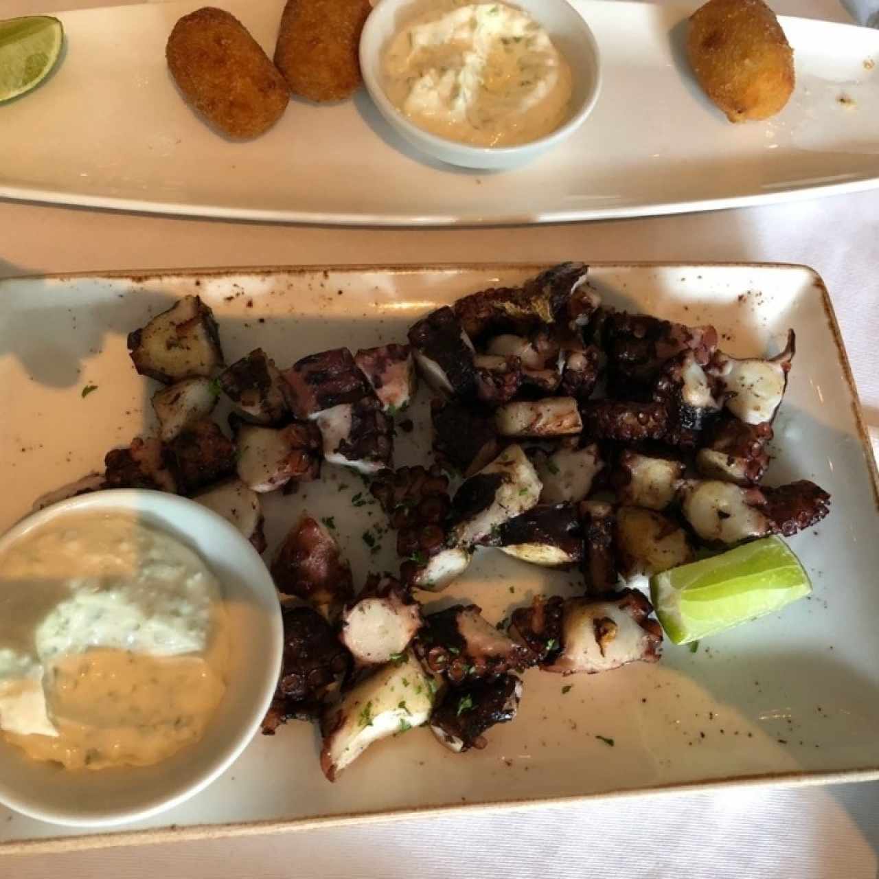 Pulpo y croquetas