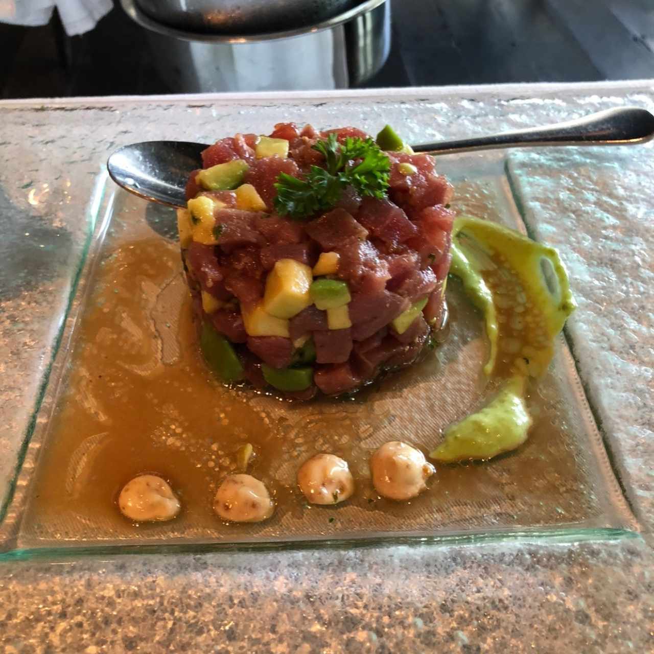 Tartar de Atún con Aguacate