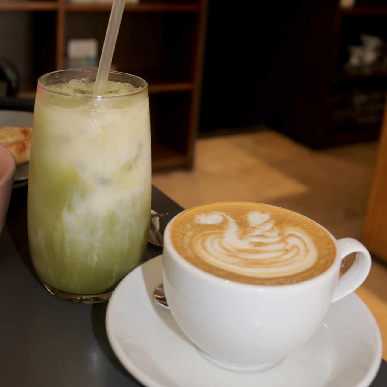 Matcha-cappuccino