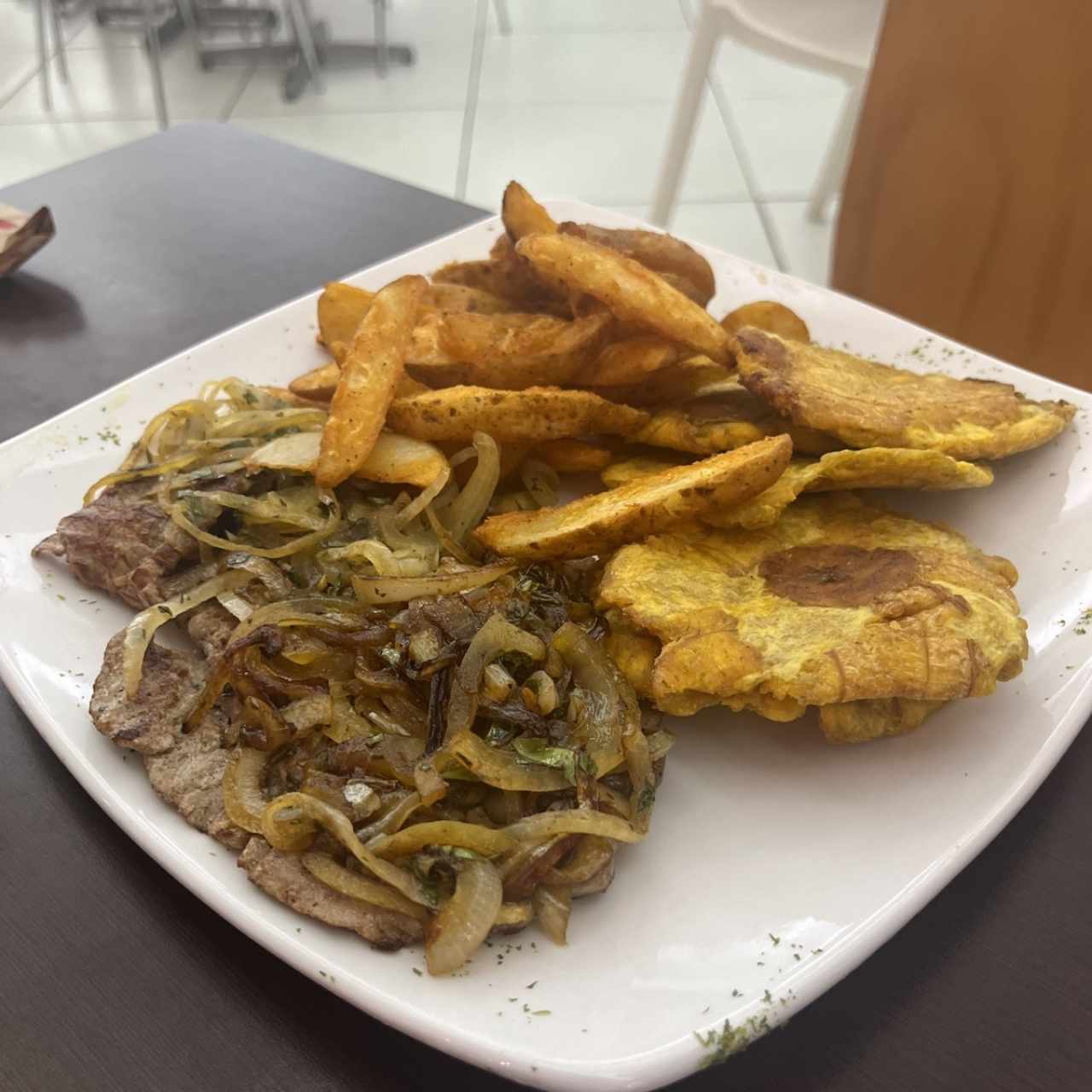 Carnes - Bistec Encebollado