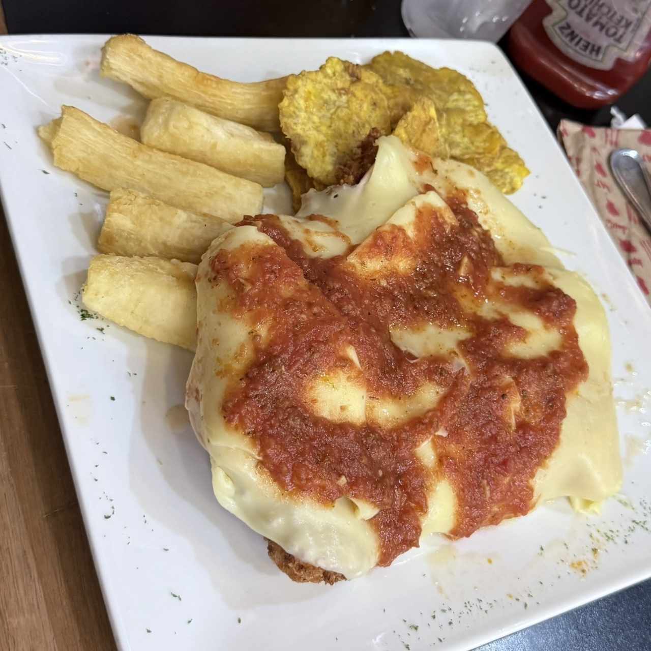 Milanesa de pollo a la Parmesana