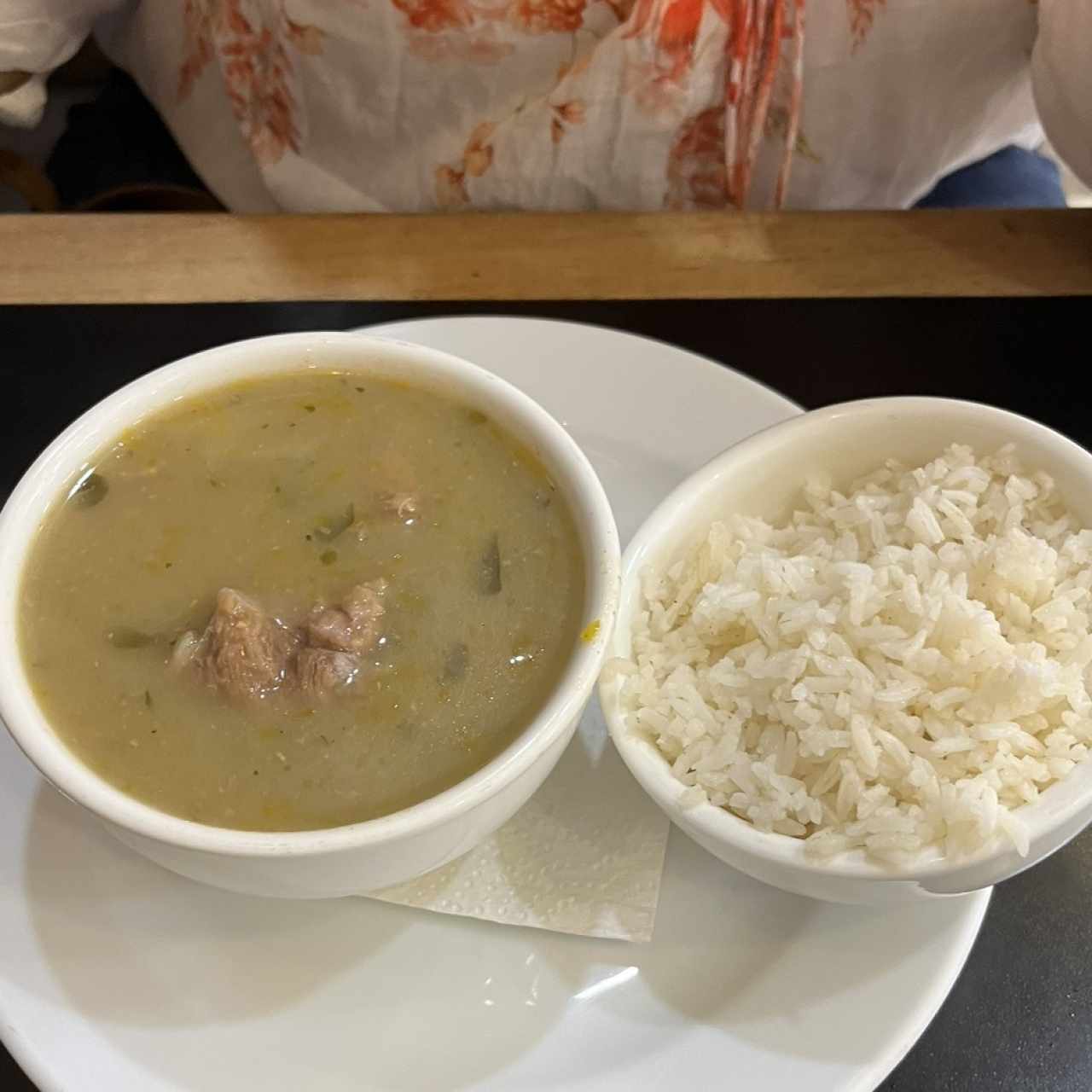 Sopa de carne con arroz