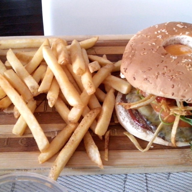 Big burger Camilas 8oz.