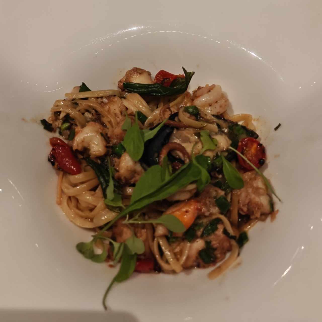 Linguini Aglio e Olio Frutto di Mare