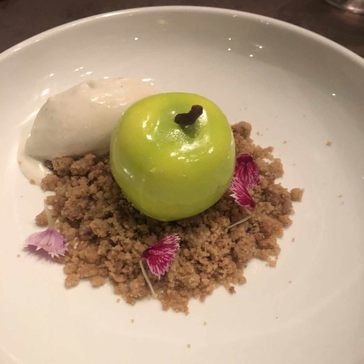 Apple crumble