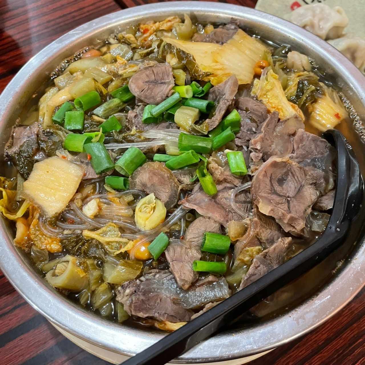 Sopa kimchi con carnes