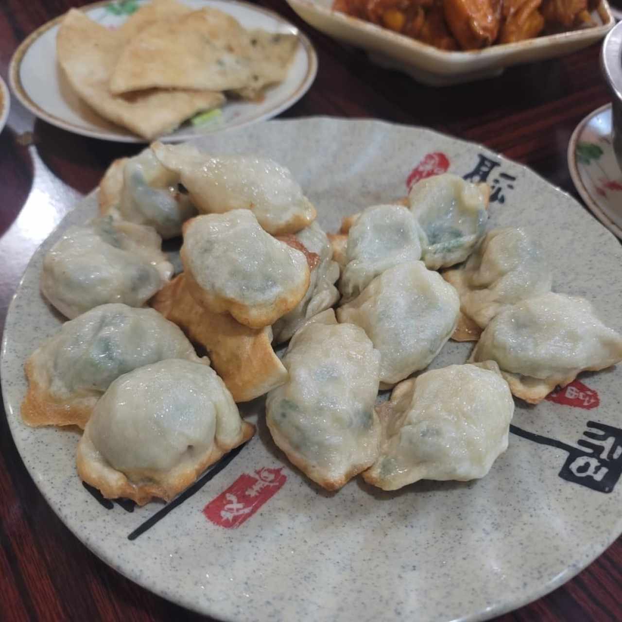 Dumpling (15 unidades) - Puerro con huevo