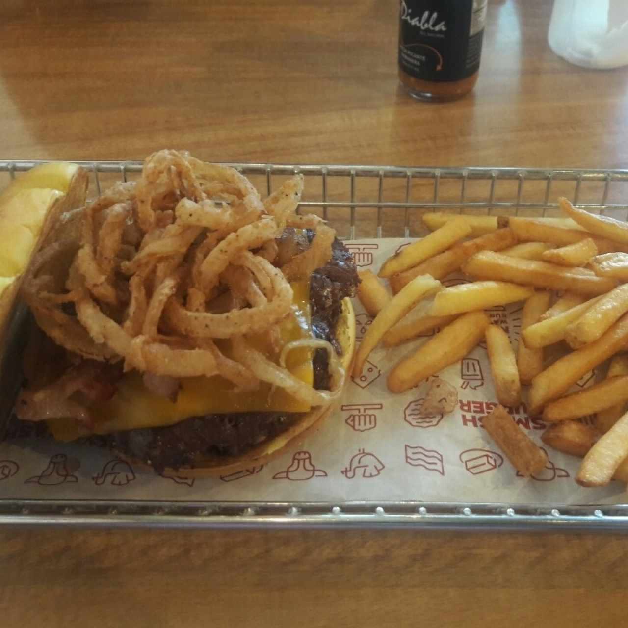 BBQ smash burger