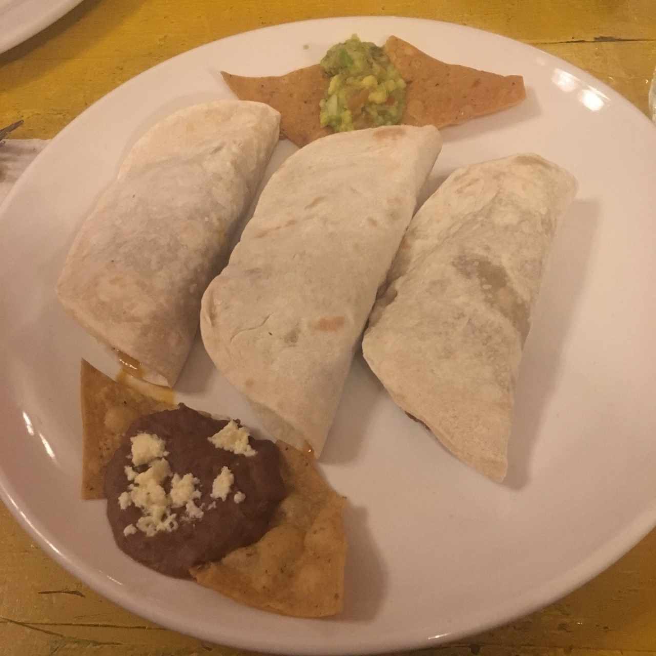 Tacos de Harina con Carne (Falda)