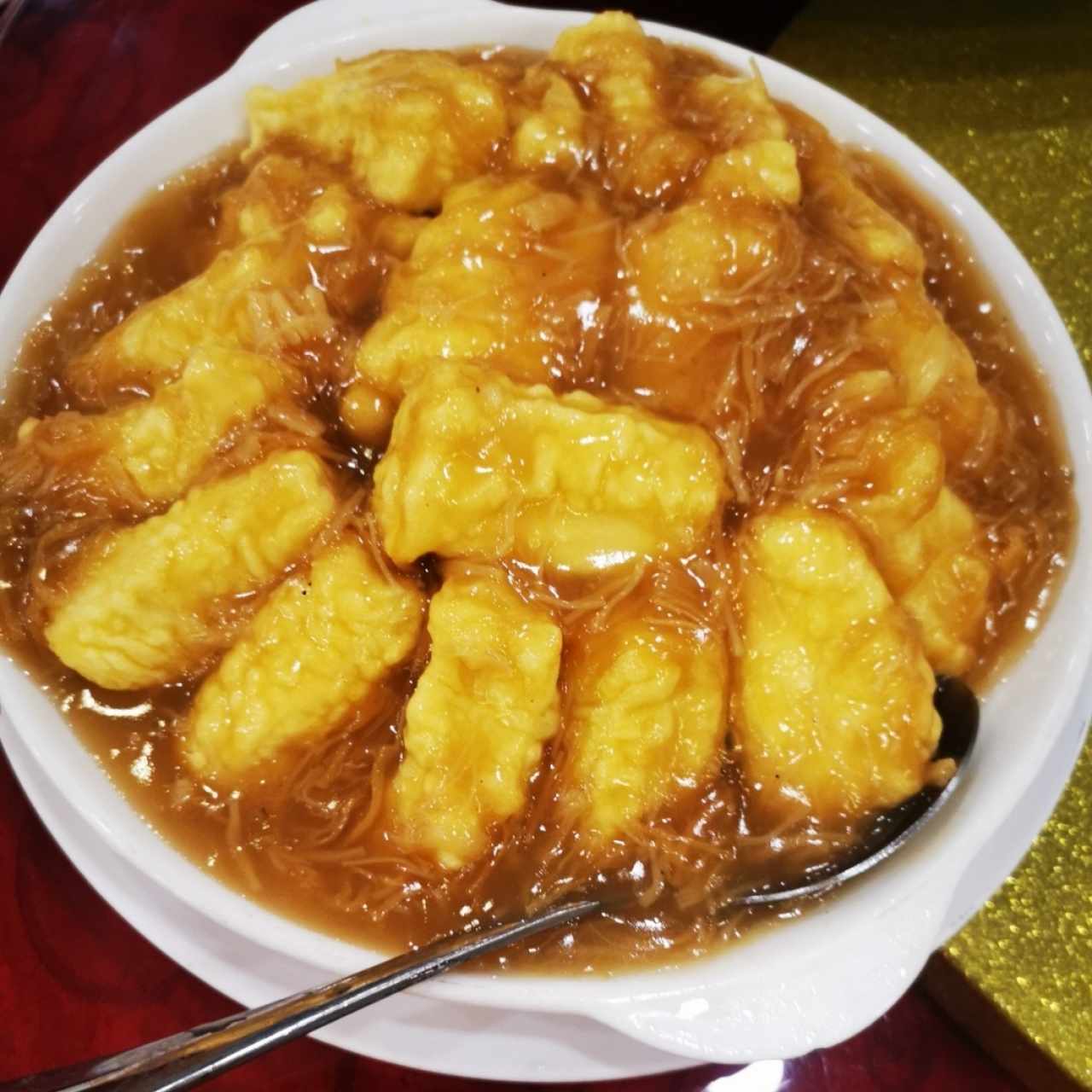 Tofu frito con salsa de conchuela seca👍💯😋