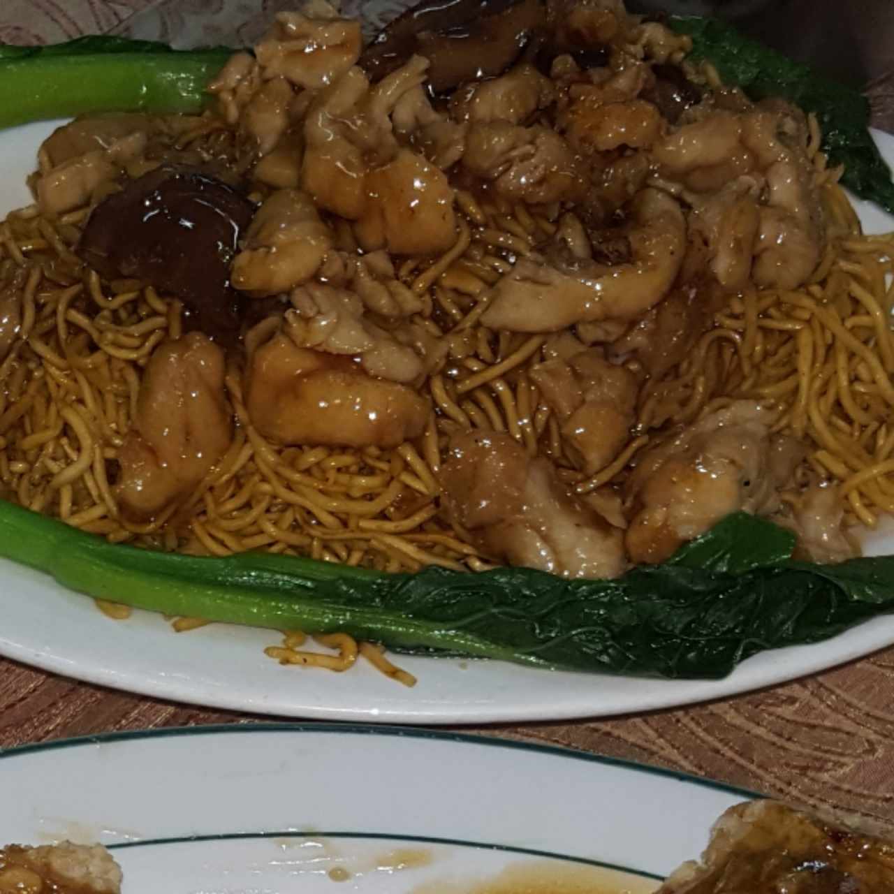 Chow Mein de pollo