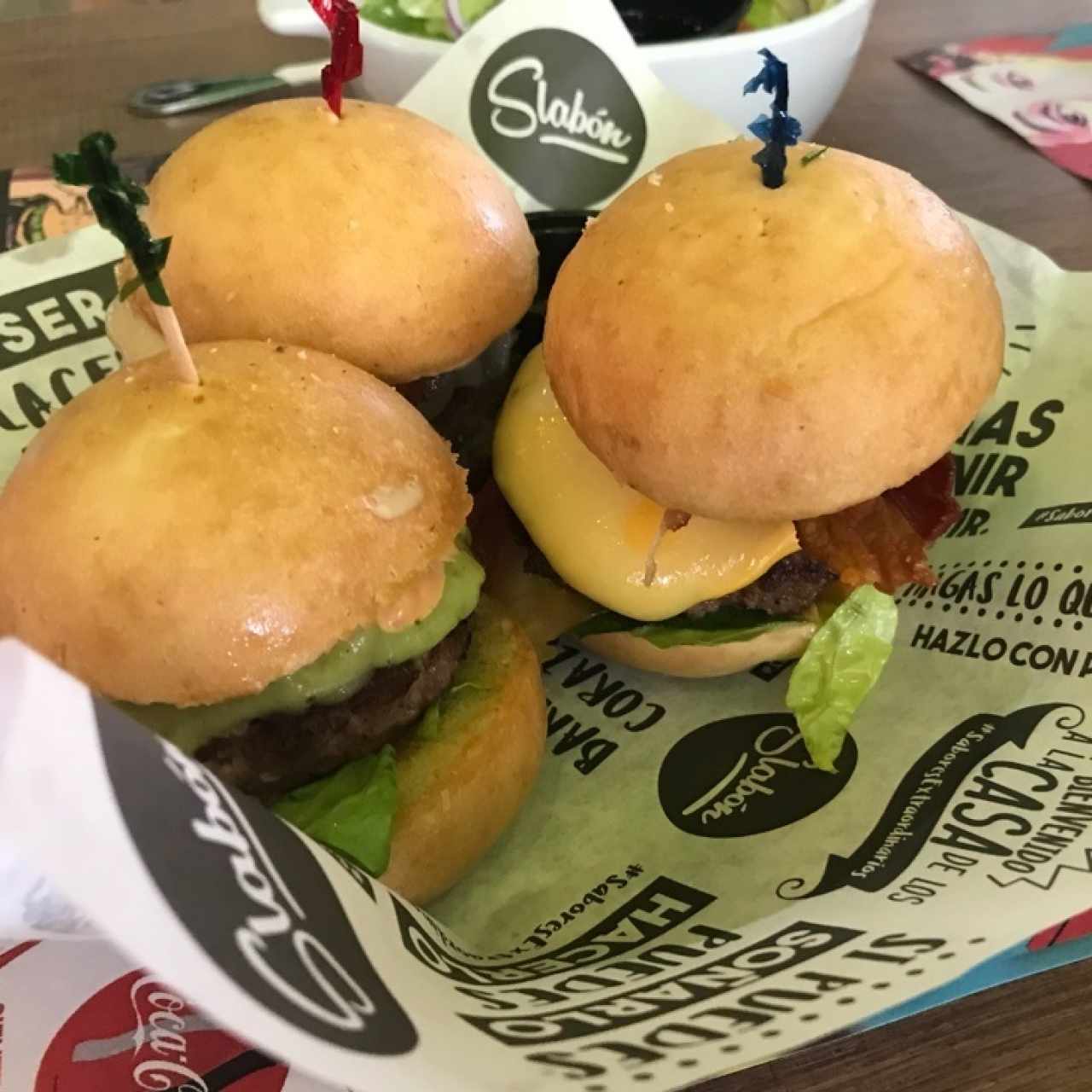 trio de Oaxaca, american cheeseburguer y la madrileña