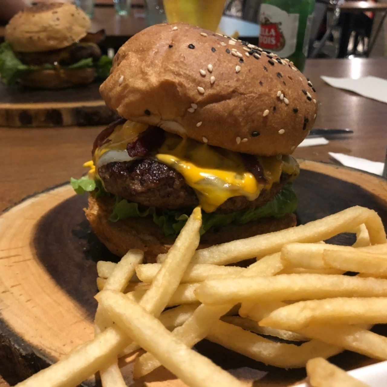 4-Chesse burger