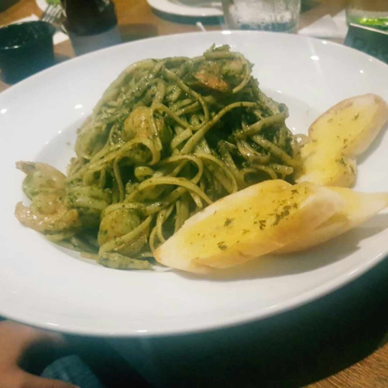 Pasta al pesto