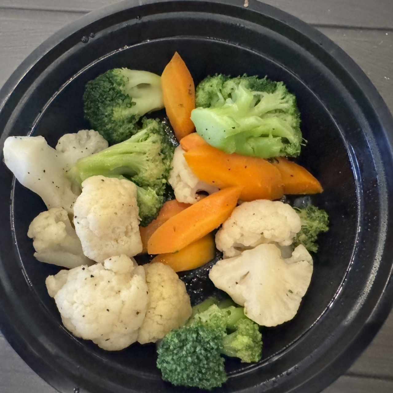 Ensalada de brocoli, coliflor y zanahoria