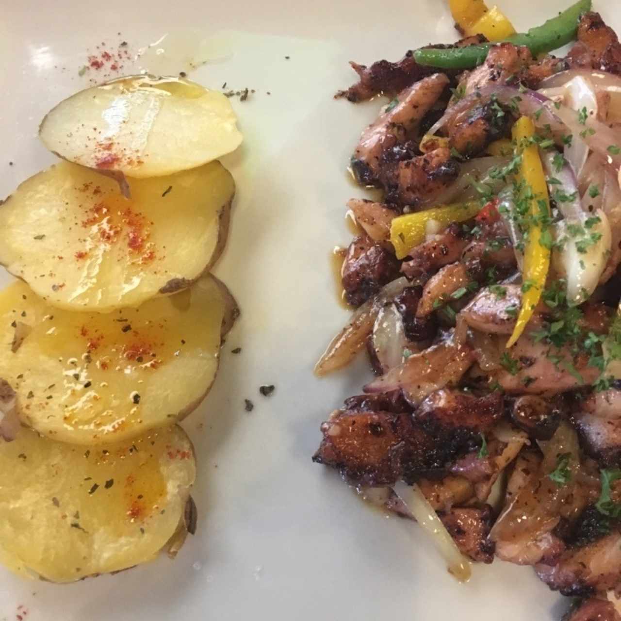 Mariscos - Pulpo al carbón