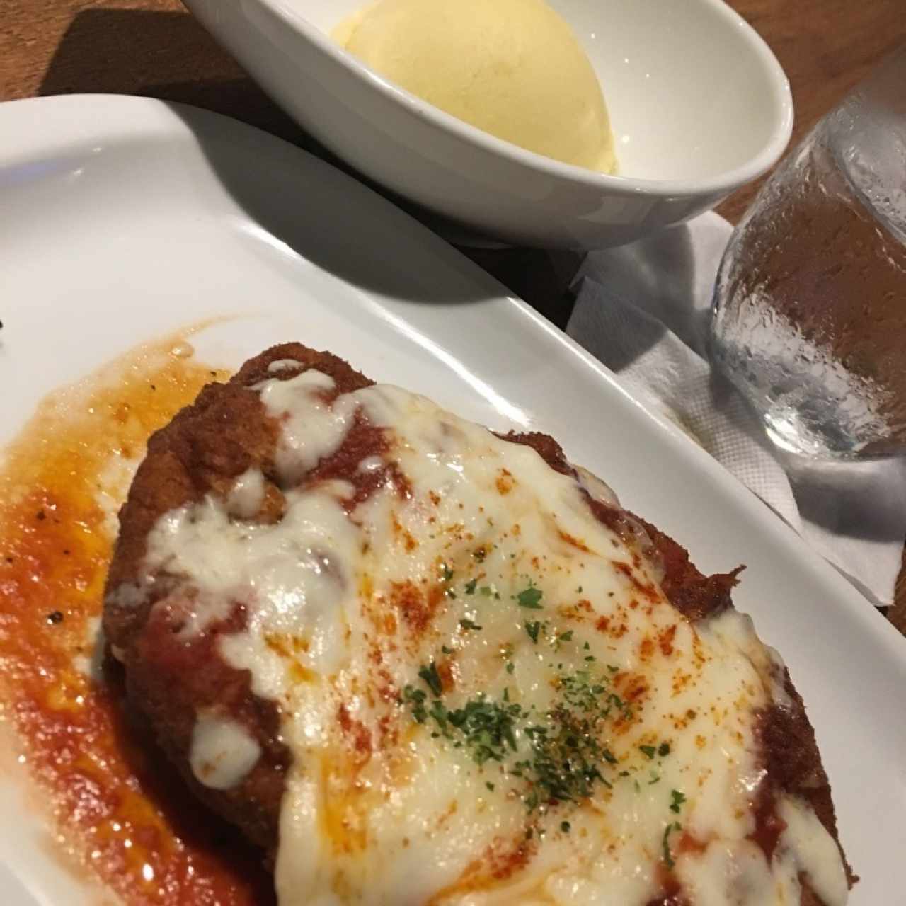 milanesa a la parmigiana 