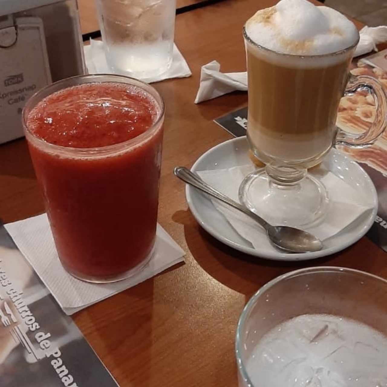 Frosty Fresas y Capuccino