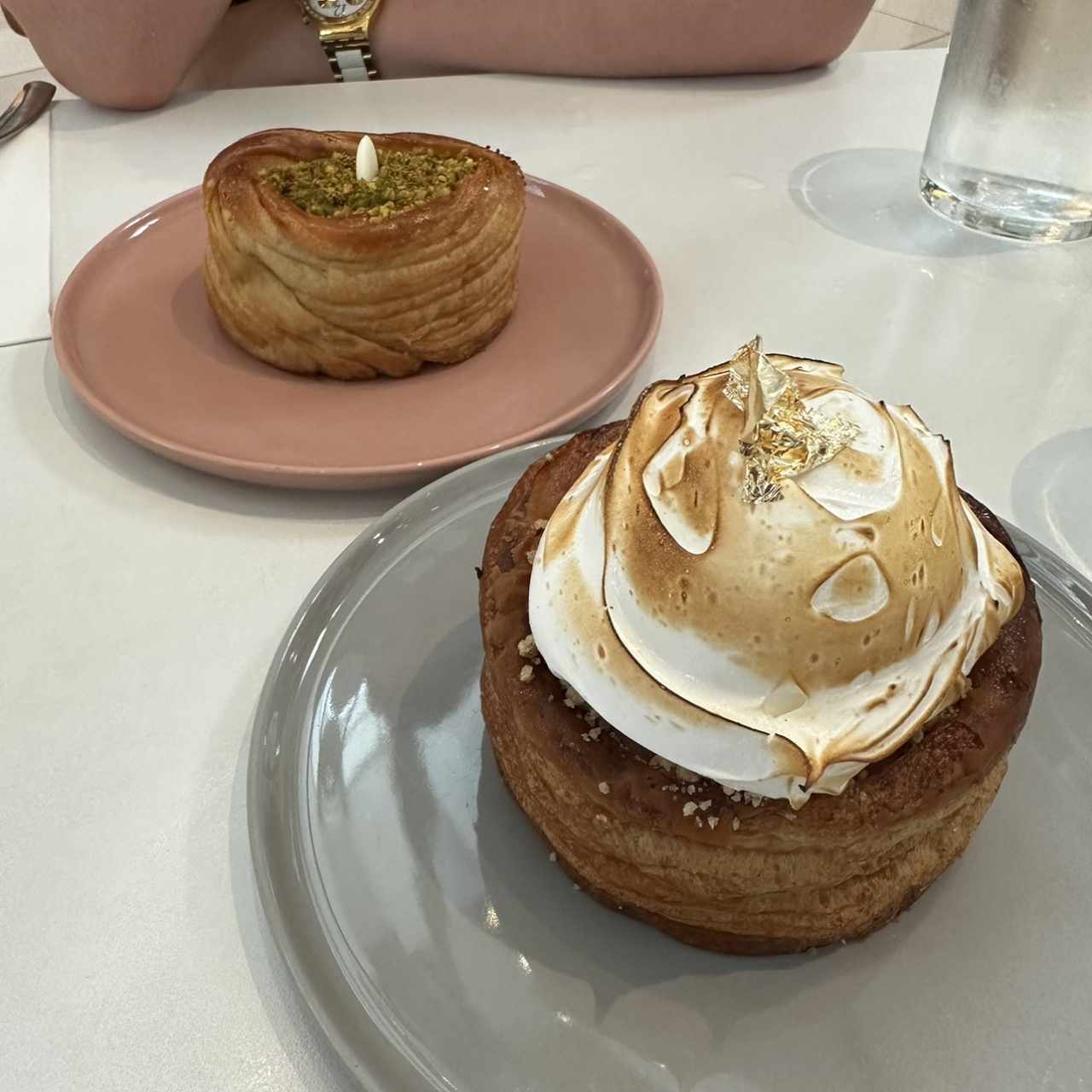 Croissant de Pistacho y Pie de limón