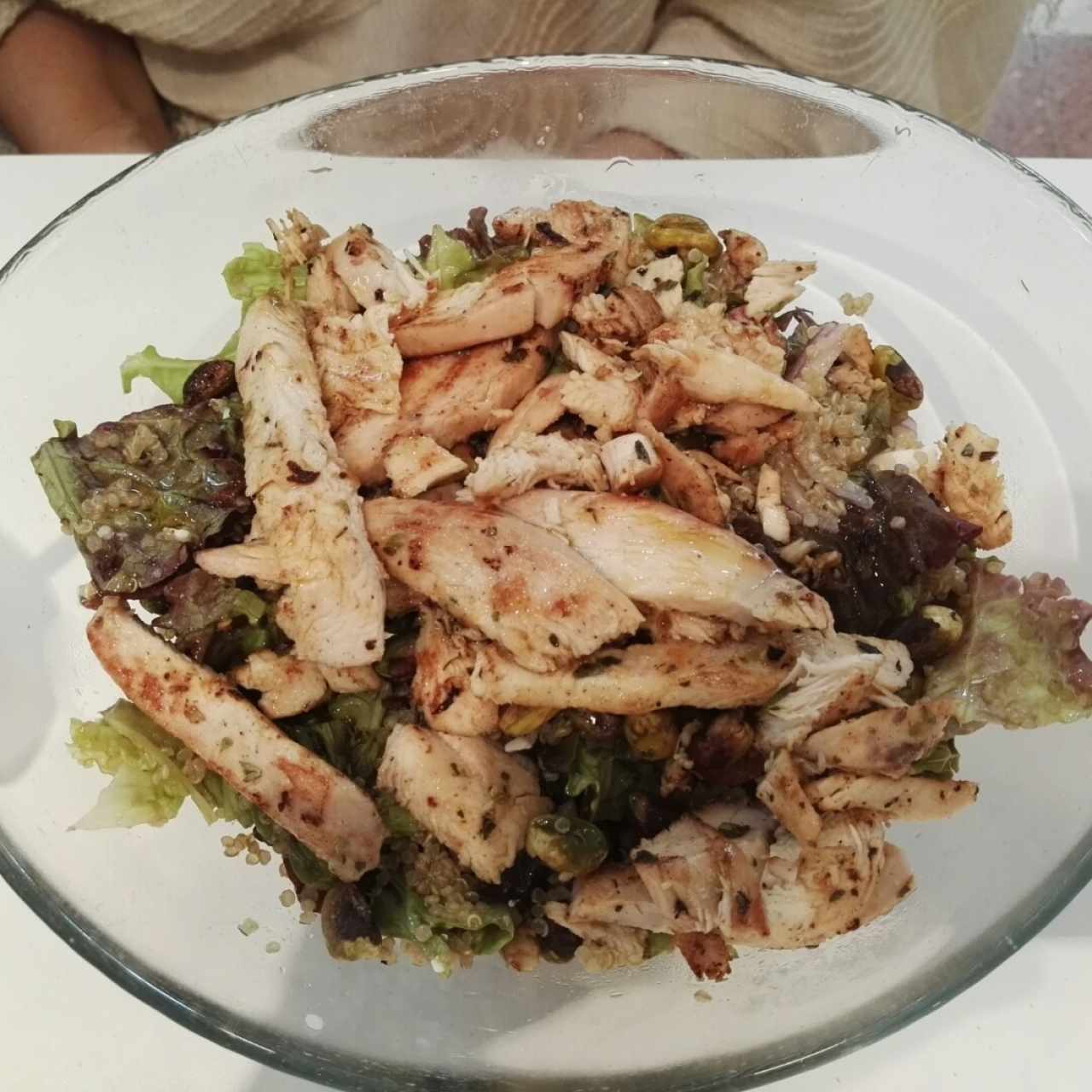 Ensalada de quinoa con pollo
