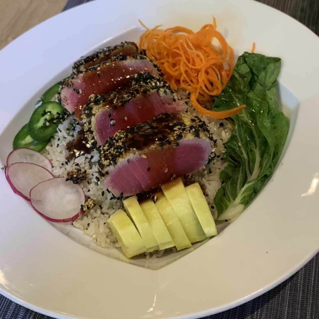 Pescados - Ahí Tuna Bowl