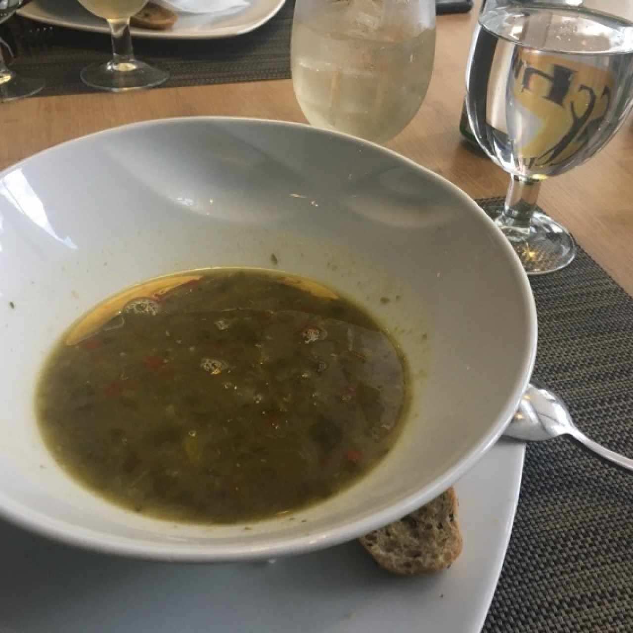 Sopa de lenteja (media porción)