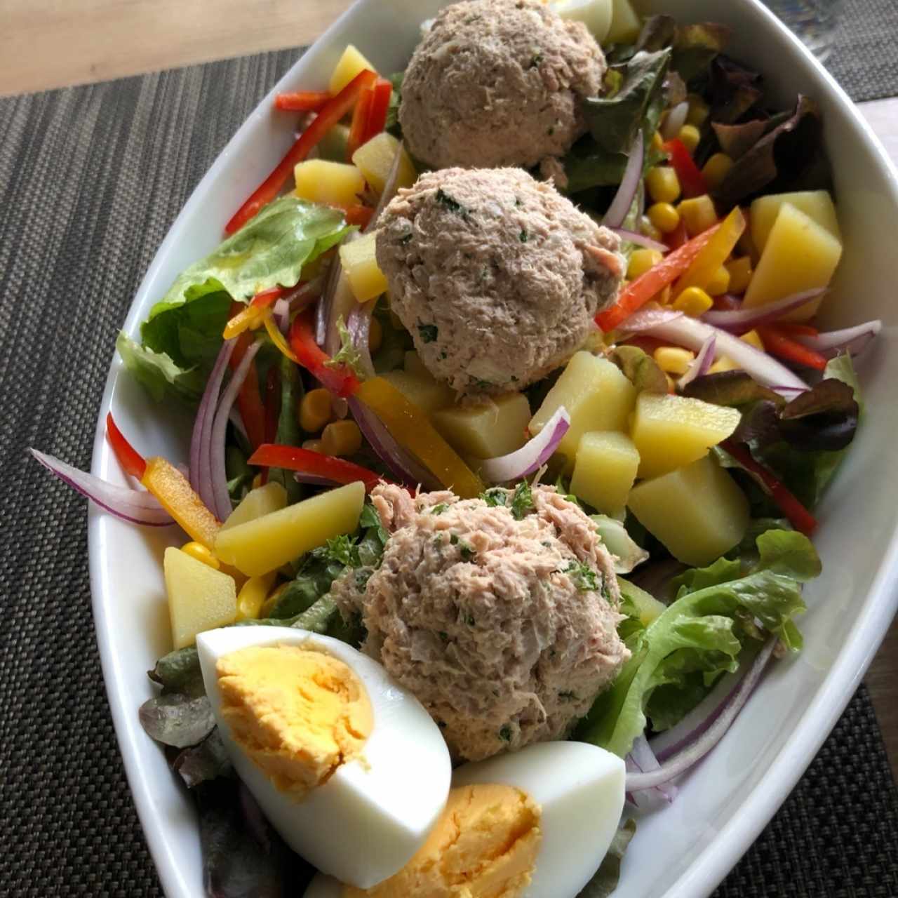 ensalada de atún